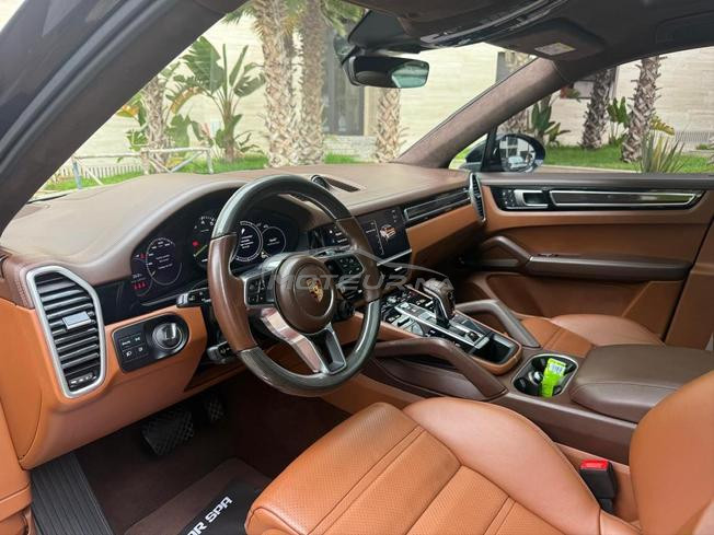 Porsche Cayenne Coupé Platinium Edition 2022