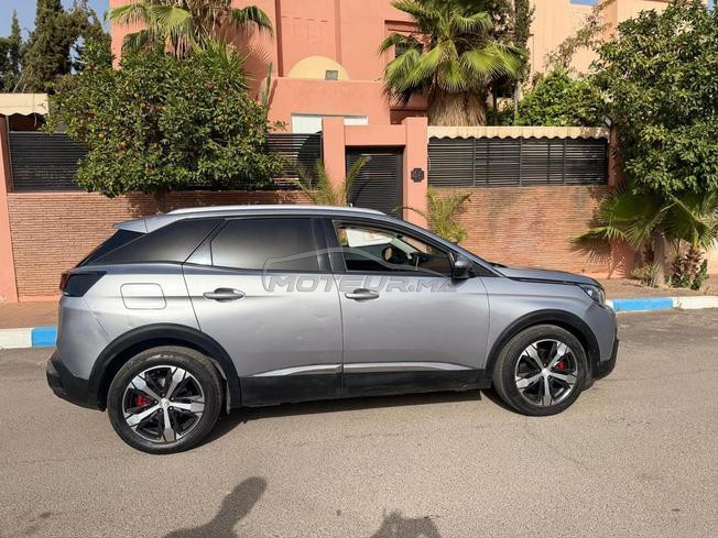 voiture. Peugeot 3008