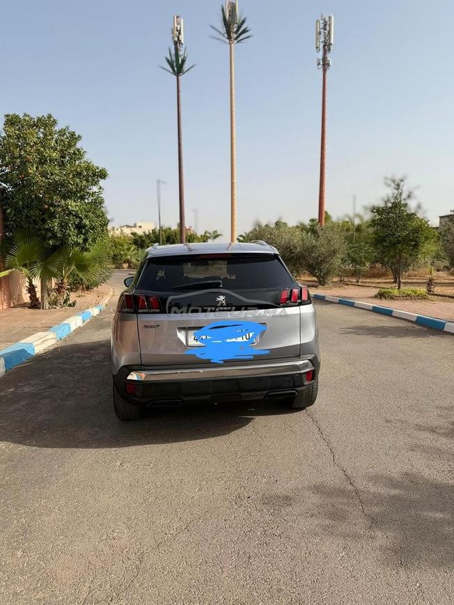 voiture. Peugeot 3008