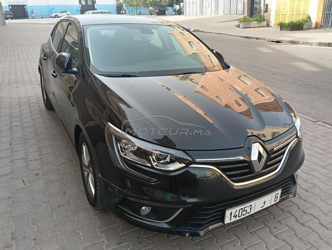 voiture presque neuve