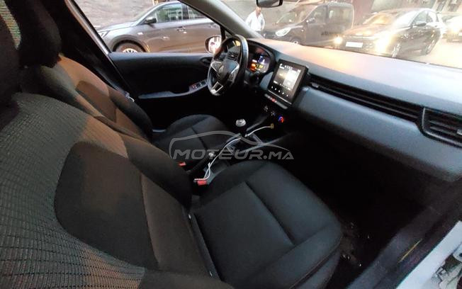 clio 5 diesel 6cv manuelle 2024 particulier 