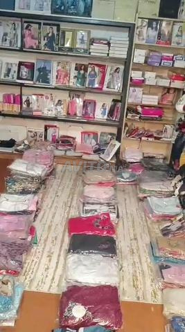 يُباع فيه 1000بيسة للبيع بالجملة، كل شيء - 2
