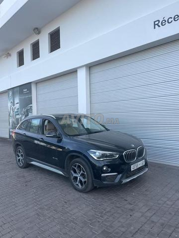 BMW x1 2017 diesel excellent état - 2