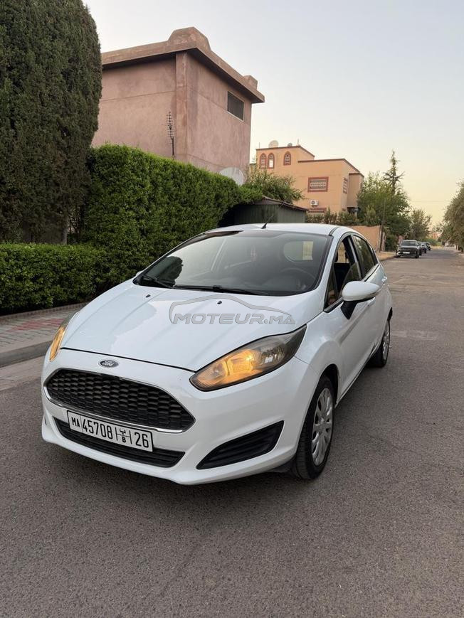 Forde fista 2017 2 men 99000km essence 