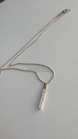 Chaîne et pendentif en or jaune 18k - 2