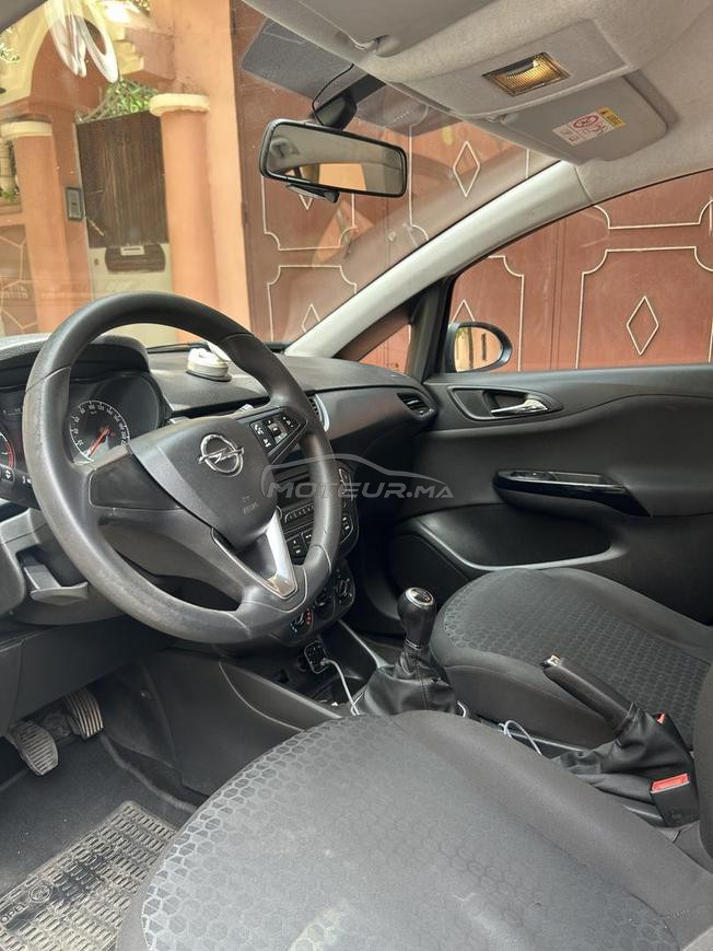 Opel corsa très bon état 