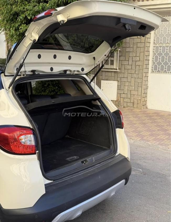 RenauIt captur model 2017