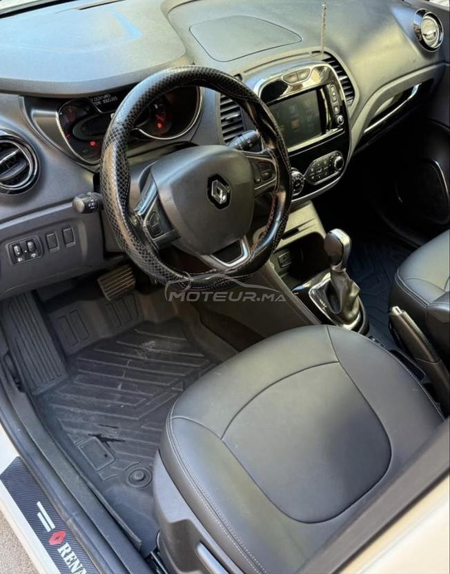 RenauIt captur model 2017