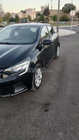 Voiture encore neuve pour ceux qui la veulent, bienvenue, disponible à Taza