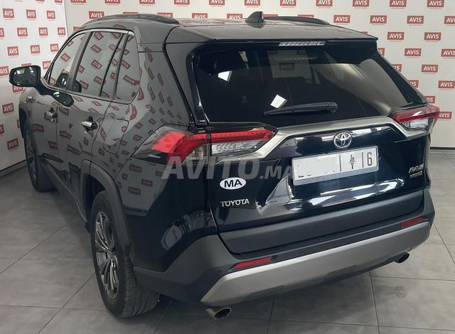 تويوتا RAV-4 هايبرد آتوماتيك 2022 في الدار البيضاء