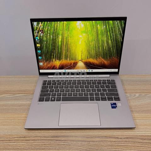 hp Zbook محطة عمل نحيفة RTX Intel i7 - 2