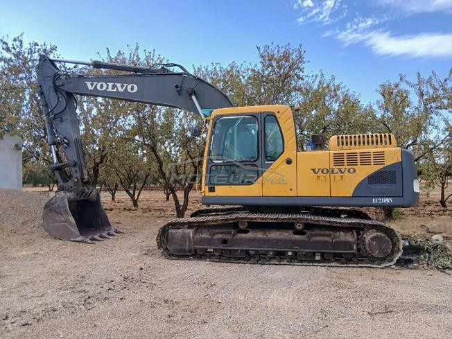 volvo 210 