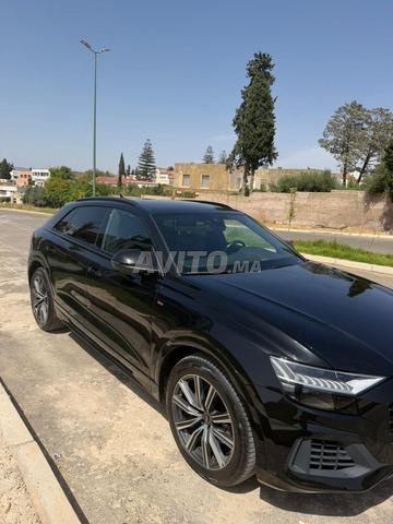 Audi Q8 S-Line - 2