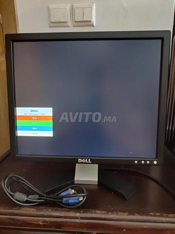 شاشة DELL مقاس 17 بوصة - 2
