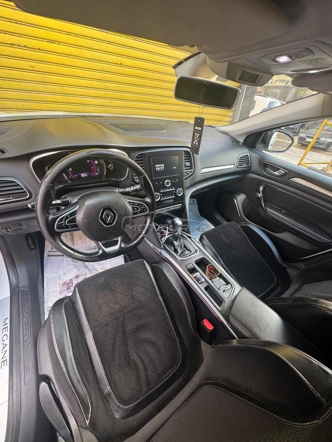 megane 4 automatique