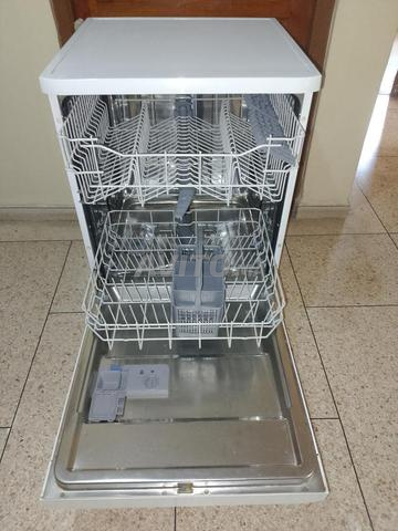 غسالة الصحون IGNIS (Groupe Whirlpool) - - 2