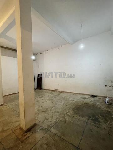🏪 محل للإيجار في المحمدية – 121 م² مع قبو - 2