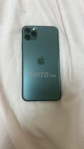 📱 iPhone 11 Pro Max للبيع 📱 حالة رائعة جدًا