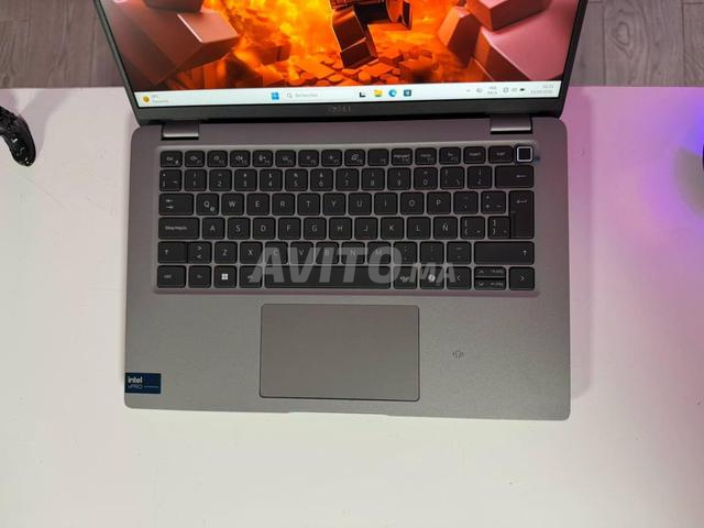 Dell Latitude 5450  Ultra 7 165U  16GB ddr5 512Gb - 2