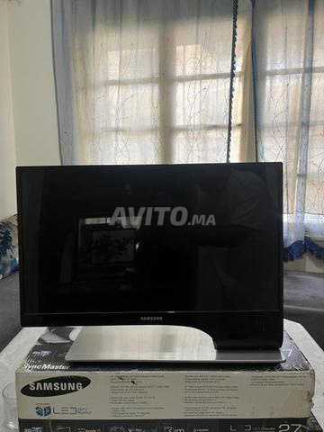 Téléviseur et moniteur Samsung 27 pouces Full HD - 2