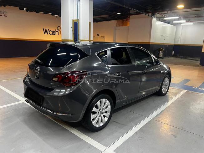 Opel Astra 2016 – 2L 150 cv – Boîte automatique