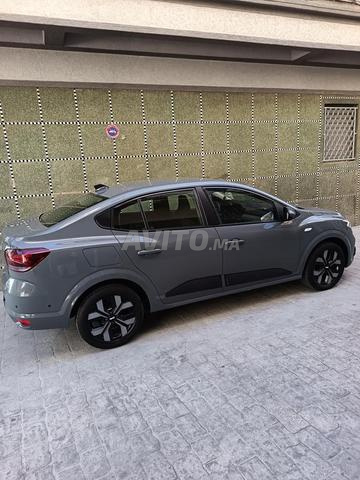 Dacia Logan Diesel Manuelle 2024 à Tanger - 2
