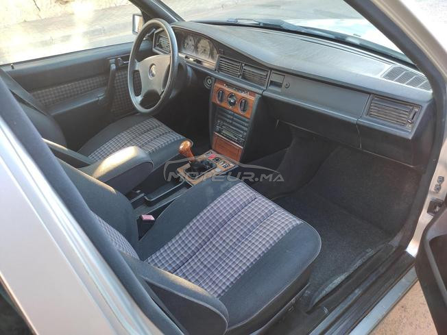 Mercedes 190 - normal. 