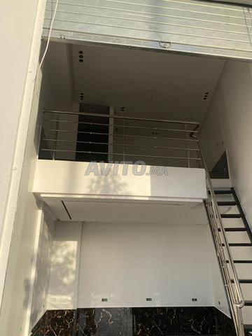 Magasin commercial à louer de 20 m² et 10 m² sous pente
