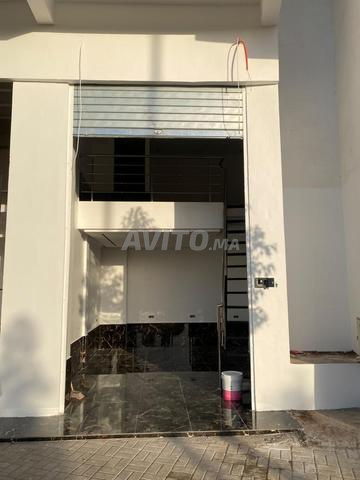 Magasin commercial à louer de 20 m² et 10 m² sous pente