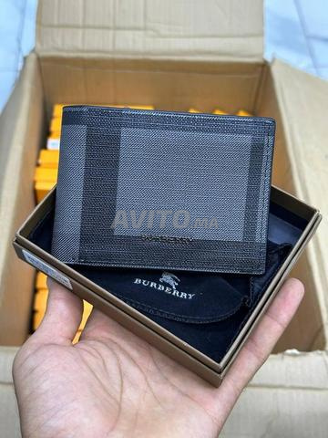 Portefeuille chic Burberry pour homme BR6320 - 2