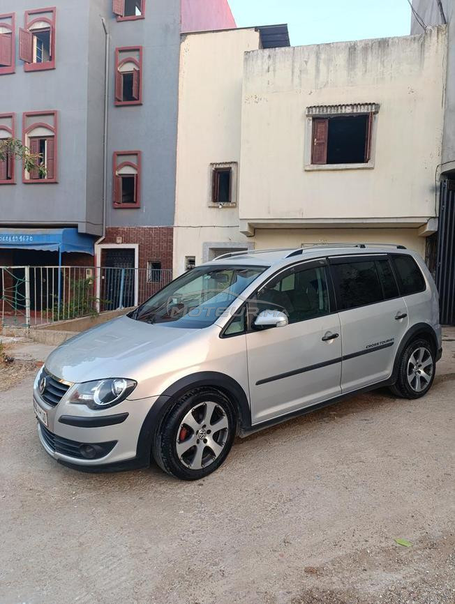 Volkswagen cross touran 