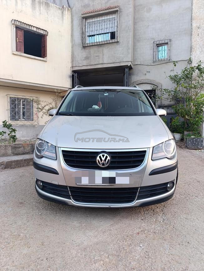 Volkswagen cross touran 