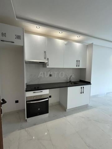 Appartement à louer 50 m² à Casablanca - 2