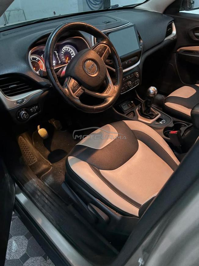 Jeep Grand Cherokee Diesel Manuelle 2015 à Tétouan