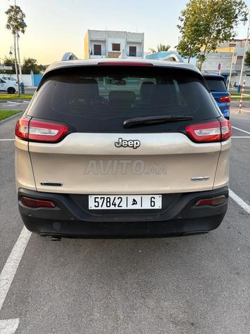 Jeep Grand Cherokee Diesel Manuelle 2015 à Tétouan - 2