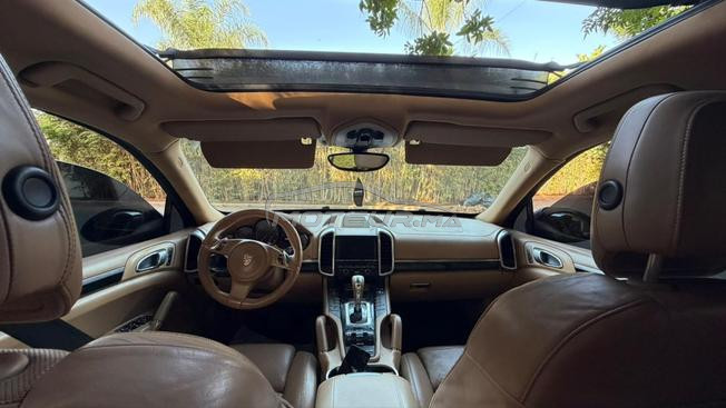 Porshe Cayenne