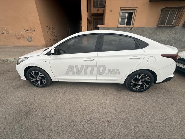 Hyundai accent - 2