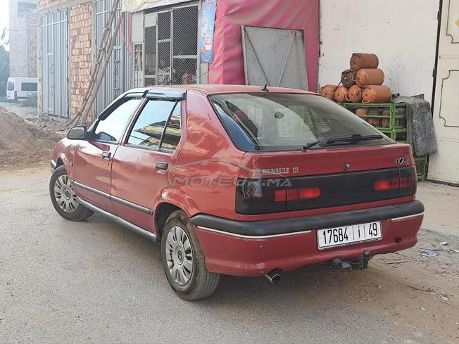 رونو R19 فحالة جيدة 