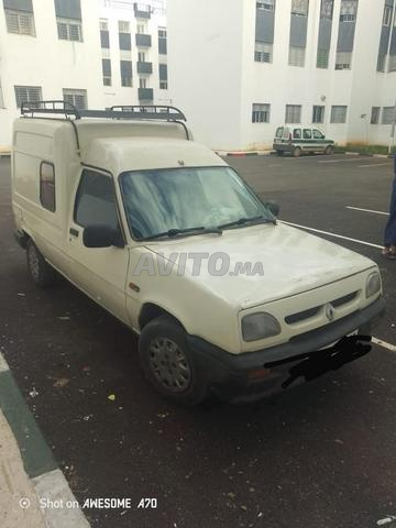 Renault Express ديزل يدوي 2001 في عين عودة