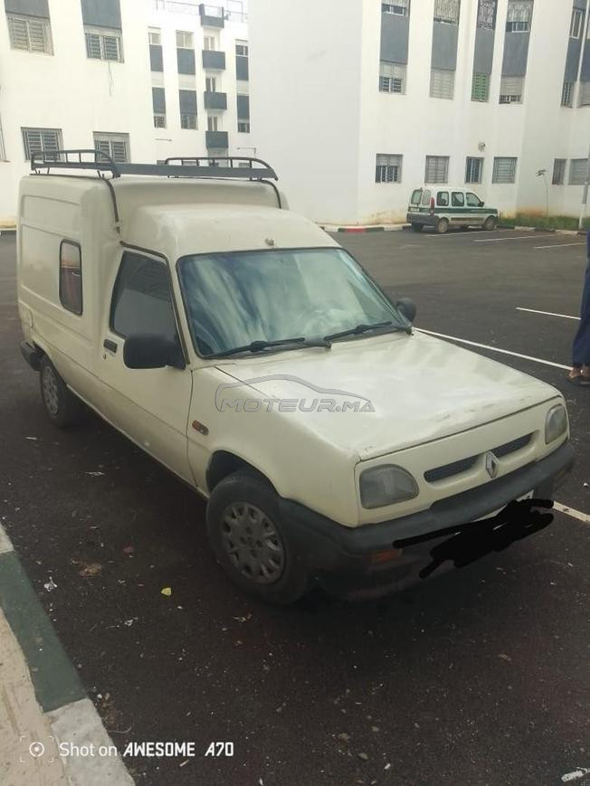 Renault Express Diesel Manuelle 2001 à Ain Aouda