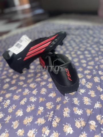 F50 RED BLACK