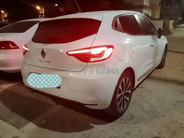 Renault Clio Diesel Manuelle 2021 à Meknès - 2