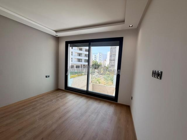 Appartement à louer 2 chambres  à 5 min de CFC