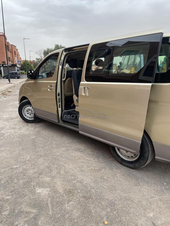Hyundai H1Familiale Spacieuse, 9 places 