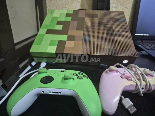 Xbox One S Minecraft Edition - 2