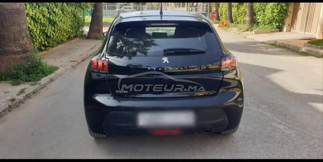 Peugeot 208 2022 tres bon etat 
