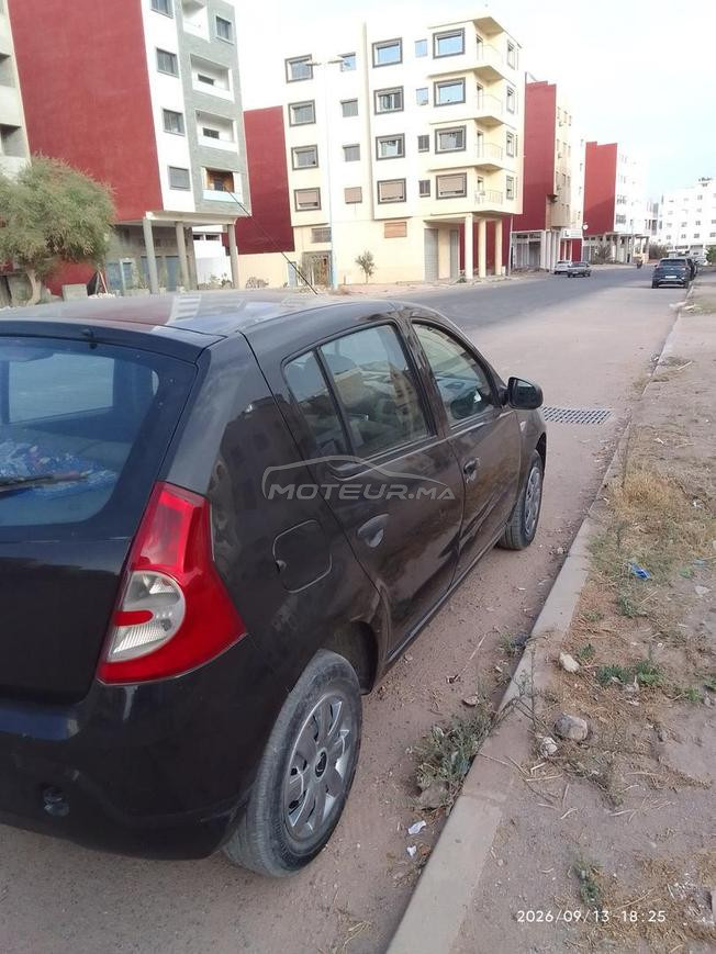 Dacia Sandero Essence Manuelle 2011 à Agadir