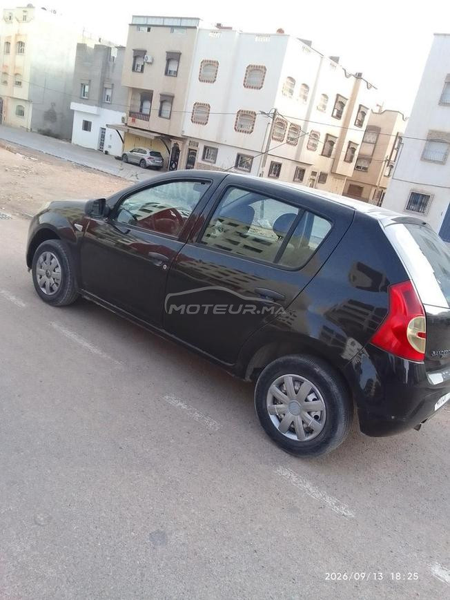Dacia Sandero Essence Manuelle 2011 à Agadir