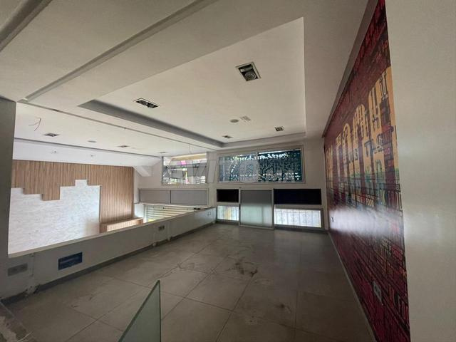 محل للإيجار  350m على بوليفارد