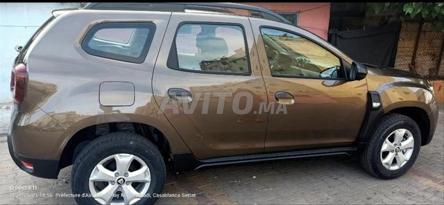 Dacia Duster diesel boîte manuelle 2021 à Casablanca - 2